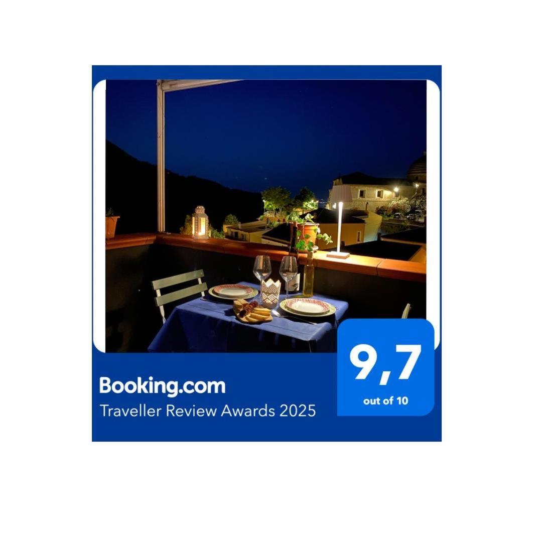 Отель La Terrazza Nel Borgo Тортора Экстерьер фото